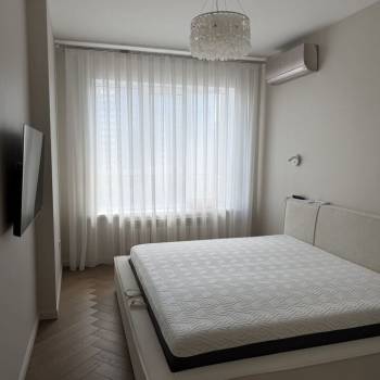 Продается 2-х комнатная квартира, 60 м²