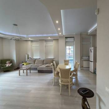 Продается 2-х комнатная квартира, 68 м²