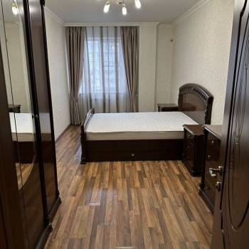 Сдается Многокомнатная квартира, 90 м²