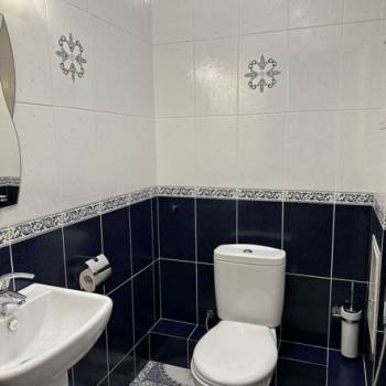 Сдается Многокомнатная квартира, 90 м²