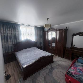 Сдается 2-х комнатная квартира, 75 м²