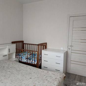 Сдается Многокомнатная квартира, 60 м²