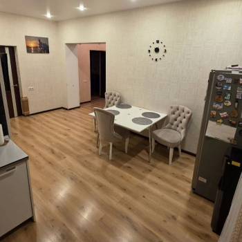 Продается 3-х комнатная квартира, 90 м²