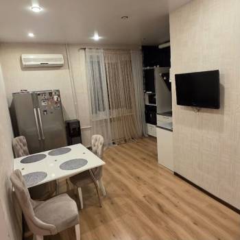 Продается 3-х комнатная квартира, 90 м²