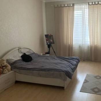 Продается 3-х комнатная квартира, 98,4 м²