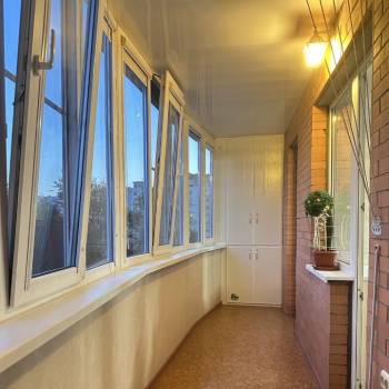Сдается 1-комнатная квартира, 40 м²