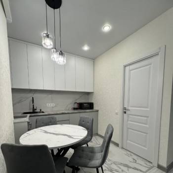 Сдается 1-комнатная квартира, 41 м²
