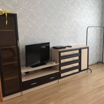 Сдается 1-комнатная квартира, 38 м²