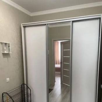 Сдается 1-комнатная квартира, 40,7 м²