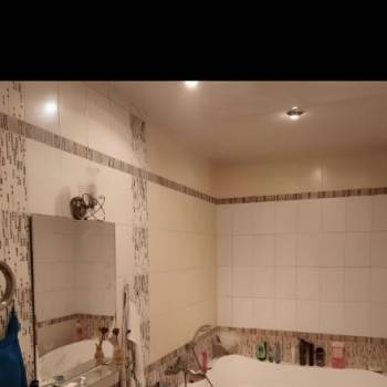 Продается 1-комнатная квартира, 54 м²