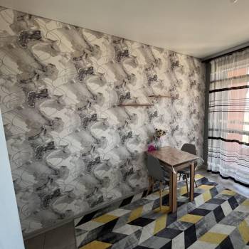 Продается 1-комнатная квартира, 36 м²