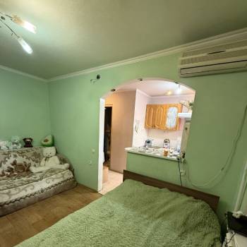 Продается 1-комнатная квартира, 23 м²