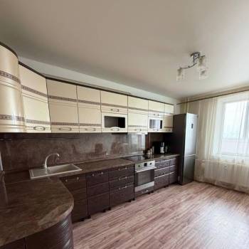 Продается 2-х комнатная квартира, 62 м²