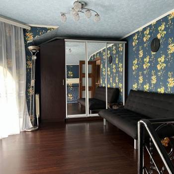 Сдается Многокомнатная квартира, 70 м²