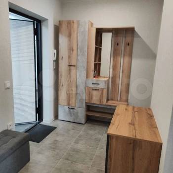 Сдается 1-комнатная квартира, 52 м²
