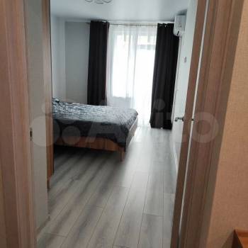 Сдается 1-комнатная квартира, 52 м²