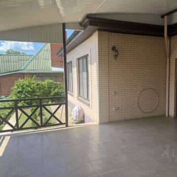 Продается Дом, 193 м²