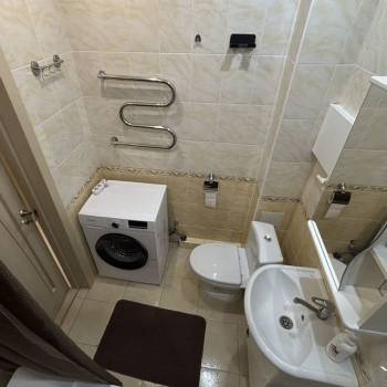 Сдается 1-комнатная квартира, 40 м²