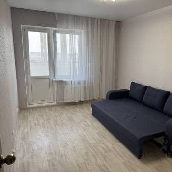 Сдается 1-комнатная квартира, 37,1 м²