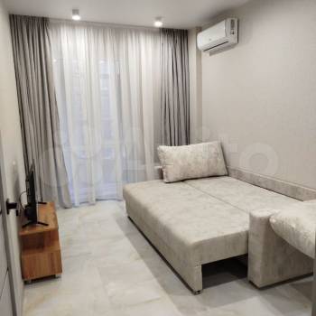 Сдается 1-комнатная квартира, 42 м²