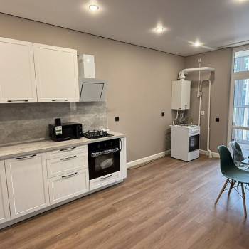 Сдается 1-комнатная квартира, 480 м²