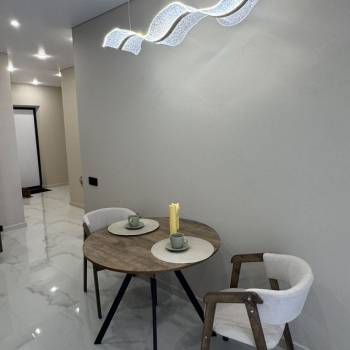 Сдается 1-комнатная квартира, 42 м²