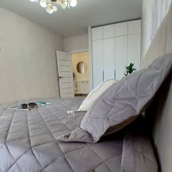 Продается 1-комнатная квартира, 41 м²