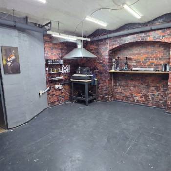 Продается Нежилое помещение, 148 м²