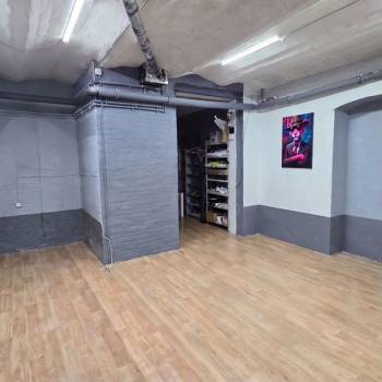 Продается Нежилое помещение, 148 м²