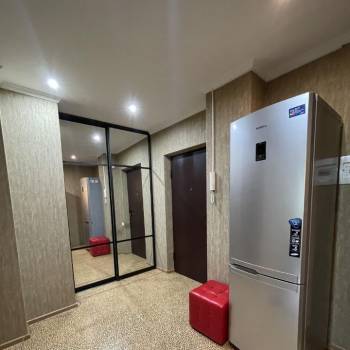 Сдается 1-комнатная квартира, 50 м²