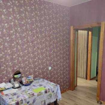 Продается 1-комнатная квартира, 40,6 м²