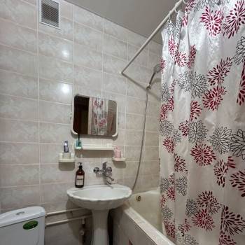 Продается 3-х комнатная квартира, 61 м²