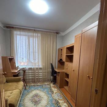 Продается 3-х комнатная квартира, 61 м²