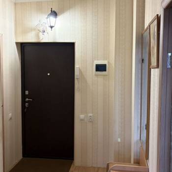 Продается 1-комнатная квартира, 45 м²