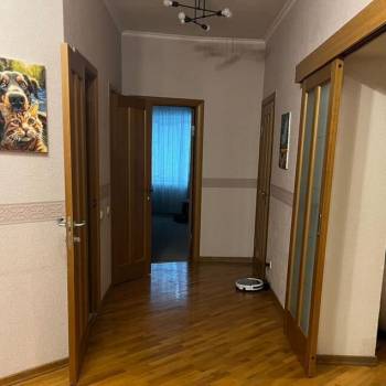 Сдается Многокомнатная квартира, 130 м²