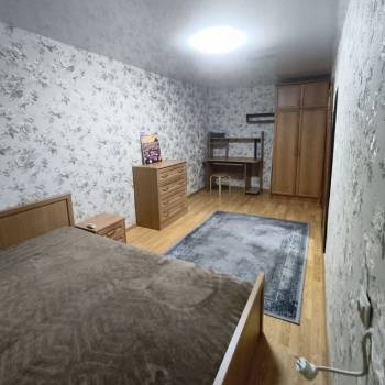Сдается Многокомнатная квартира, 70 м²