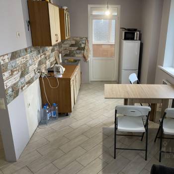 Сдается 2-х комнатная квартира, 55 м²