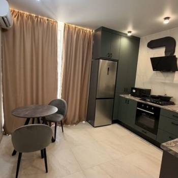 Сдается 1-комнатная квартира, 40 м²