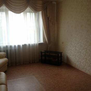 Сдается Многокомнатная квартира, 80 м²