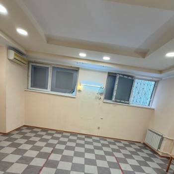 Продается Нежилое помещение, 87 м²
