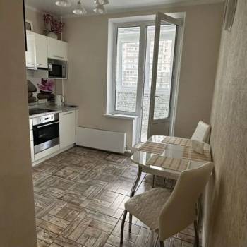 Сдается 1-комнатная квартира, 35,8 м²