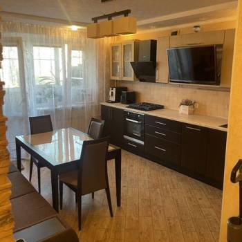 Продается 2-х комнатная квартира, 70 м²