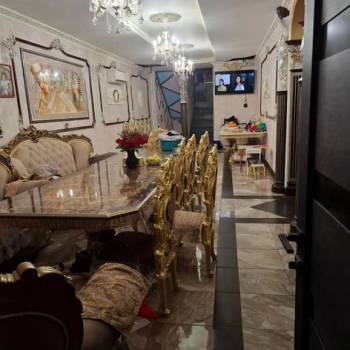 Продается Дом, 428 м²
