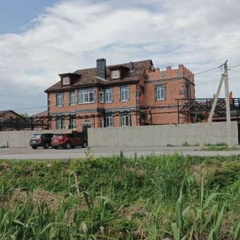 Продается Дом, 428 м²