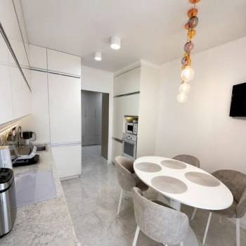 Продается 2-х комнатная квартира, 61,8 м²