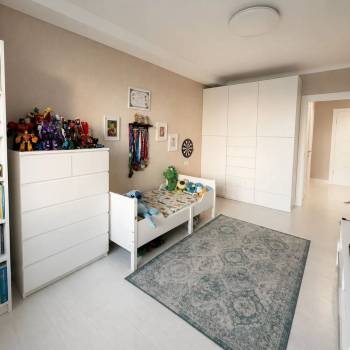 Продается 2-х комнатная квартира, 61,8 м²