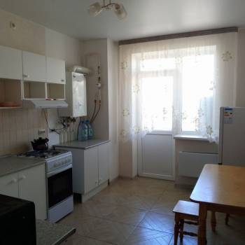 Сдается 1-комнатная квартира, 38,5 м²