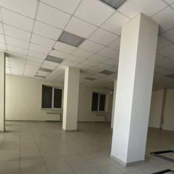 Сдается Нежилое помещение, 80 м²