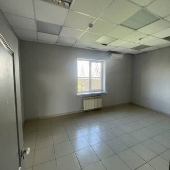 Сдается Нежилое помещение, 80 м²