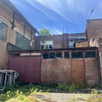 Сдается Нежилое помещение, 400 м²